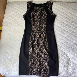 Black and lace panel body con dress